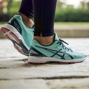 ASICS GEL-DS TRAINER 23 Women’s Running Shoe